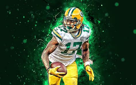 Outside of his 2019 campaign (where he missed four games), he has finished as a top-15 fantasy WR, which includes four top-five finishes four out of the last five seasons. . Davante adams wallpaper